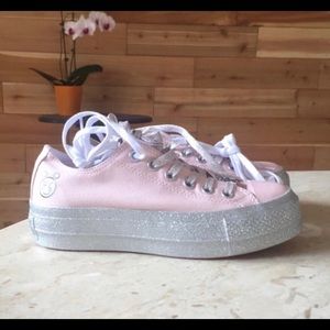 Miley Cyrus and converse collaboration